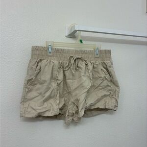 Celebrity Pink Beige Cargo Shorts